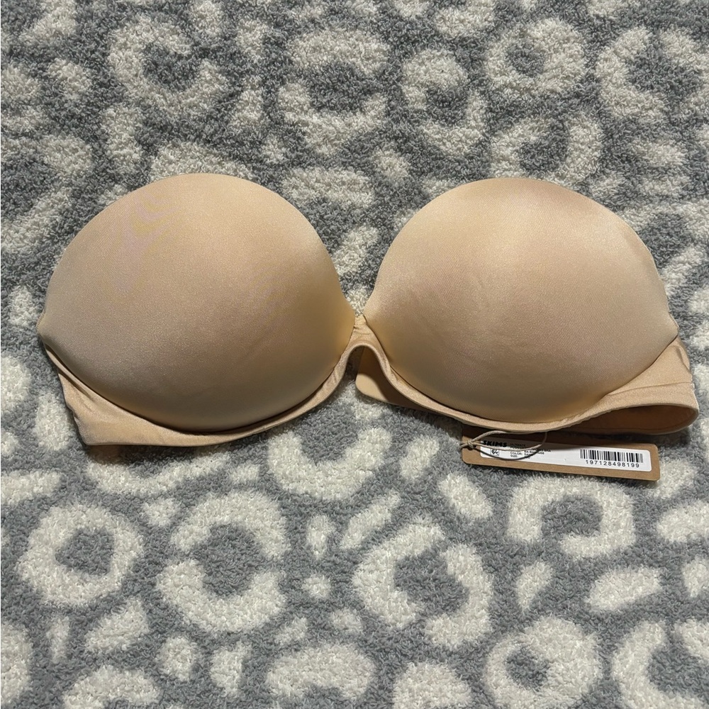 SKIMS Ultimate Push-Up Strapless Bra